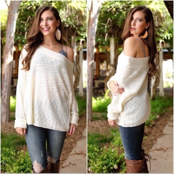 Infinity Raine Sweaters - ✨LAST ONE✨Cream Slouchy Ribbed Knit Sweater
